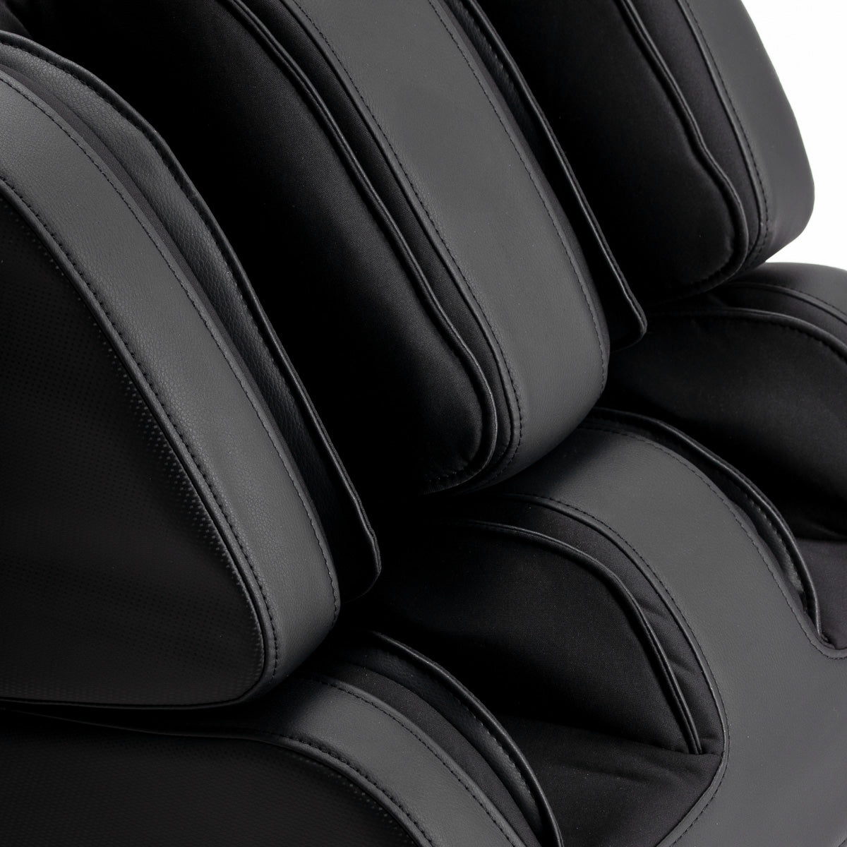 Black 3D Sakura Maximus 809 massage chair showcasing ergonomic design and plush upholstery in a modern massage furniture setting.