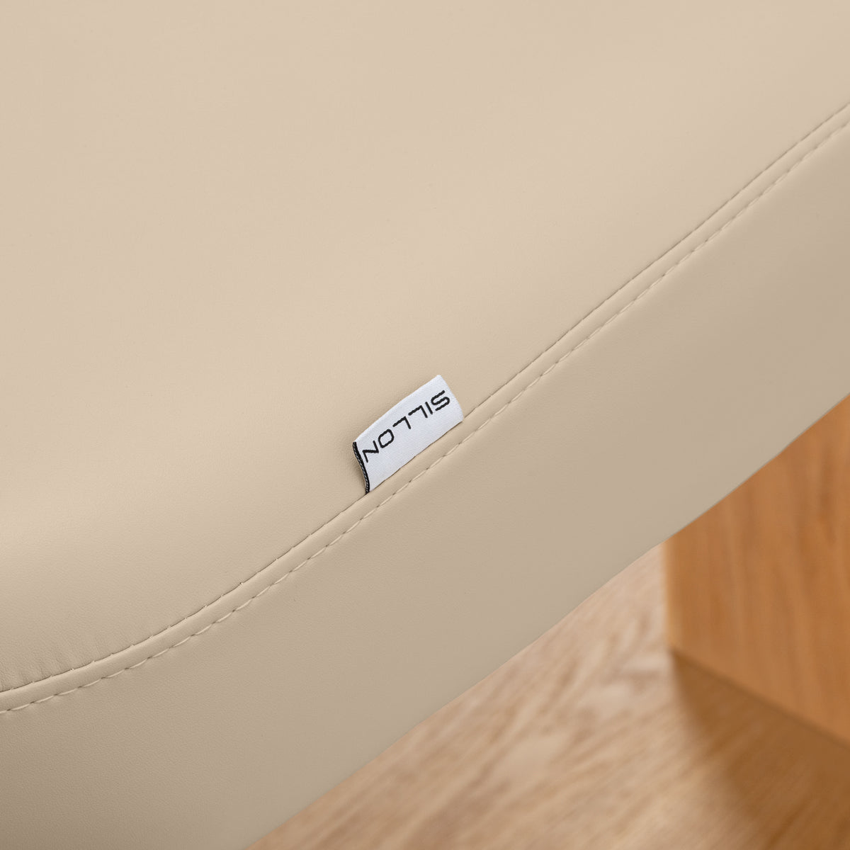 Sillon Relax · μπεζ / ανοιχτό καφέ · ετικέτα Sillon και ραφή