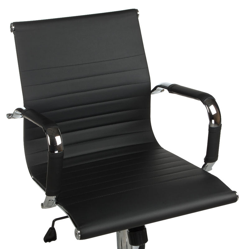 Black CorpoComfort BX-5855 office chair by Beauty System with ergonomic design and adjustable height, shown from front view.