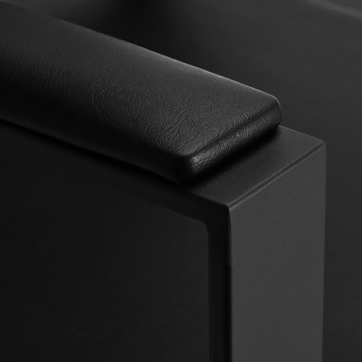 Hairdressing chair Gabbiano Modena Black - BVShop