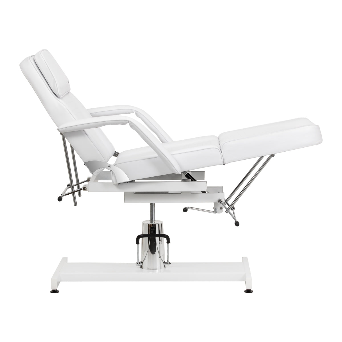Sillon 210 cradle chair with adjustable backrest and footrest