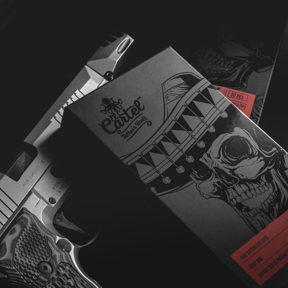 EL CARTEL V2 0.35mm tattoo cartridge needles, medium taper, 10-pack, for precise tattooing and shading.