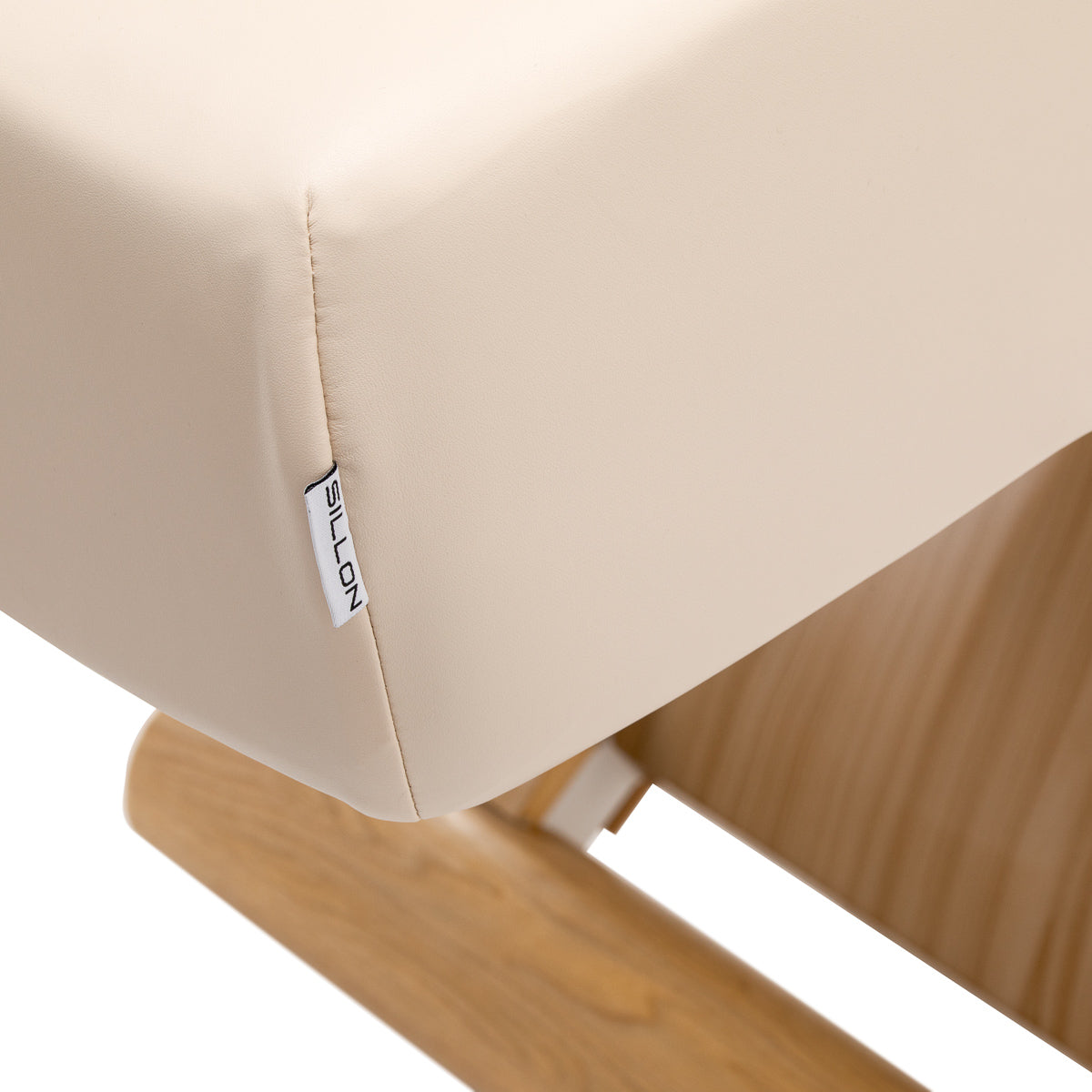Sillon Siesta · κρεμ · ετικέτα Sillon και ραφή