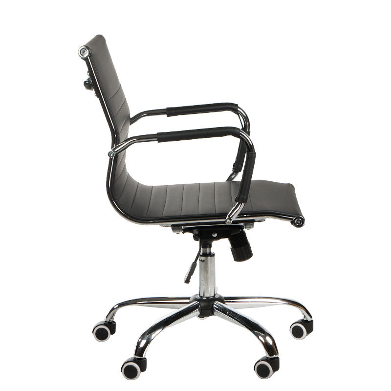 Black CorpoComfort BX-5855 office chair by Beauty System with ergonomic design and adjustable features.