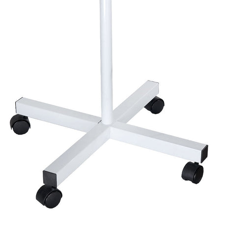 Beauty System Magnifying Lamp BN-205 stand with adjustable arm and bright LED light for detailed beauty and skincare work.