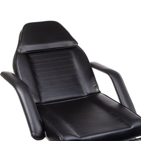 Black cosmetic hydraulic armchair BW-210 by Beauty System with adjustable backrest and cushioned seat for salon use.
