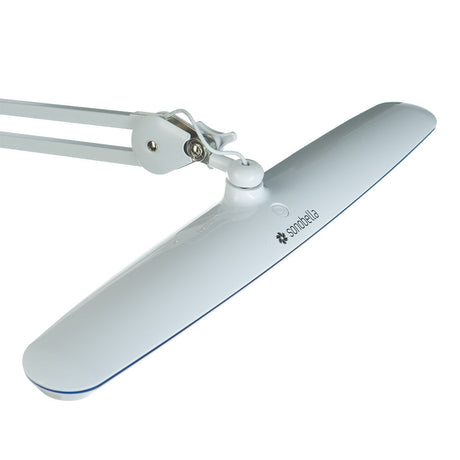 White LED workshop lamp BSL-53 by Beauty System with 20W clip-on design, providing bright task lighting for workbenches.