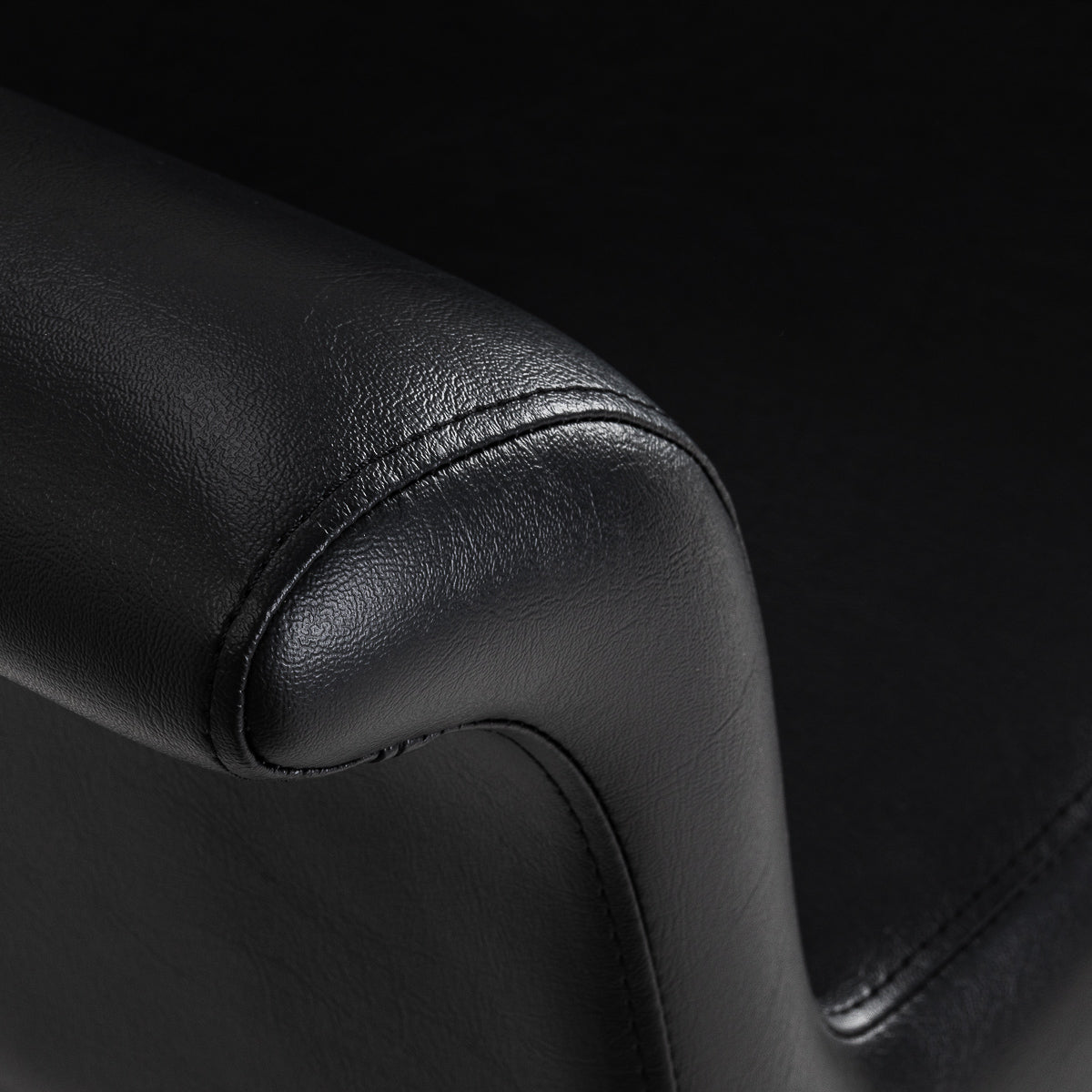Gabbiano Lucca hairdressing chair black - BVShop