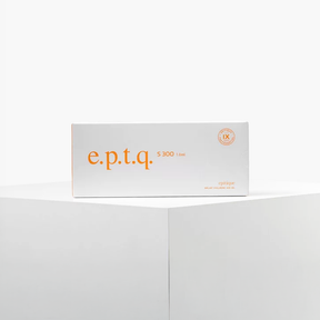 e.p.t.q. S300 Hyaluronic Filler in a 1 ml syringe, showing the clear filler product with branding and syringe tip.